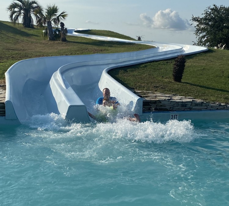 fun-spot-water-slide-photo